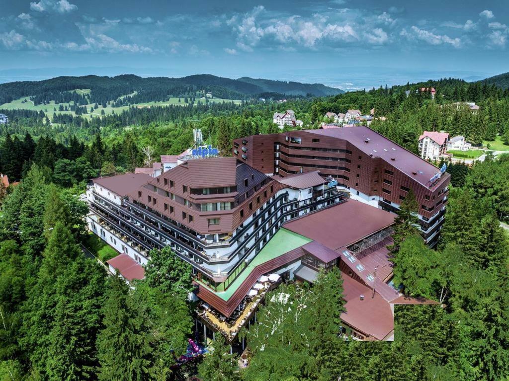 Apartament Alpin Resort Etaj 7 Пояна-Брашов Екстер'єр фото
