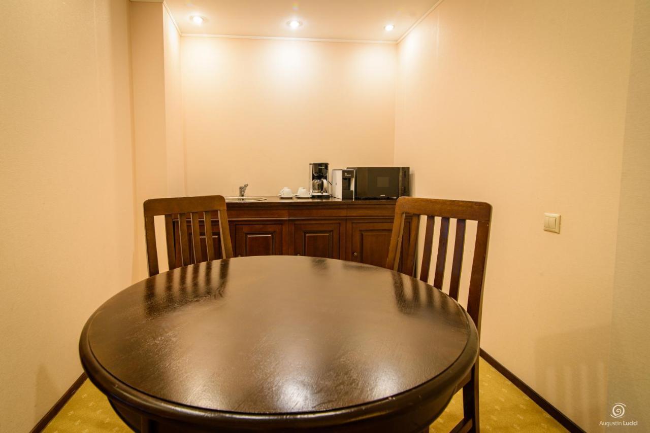 Apartament Alpin Resort Etaj 7 Пояна-Брашов Екстер'єр фото
